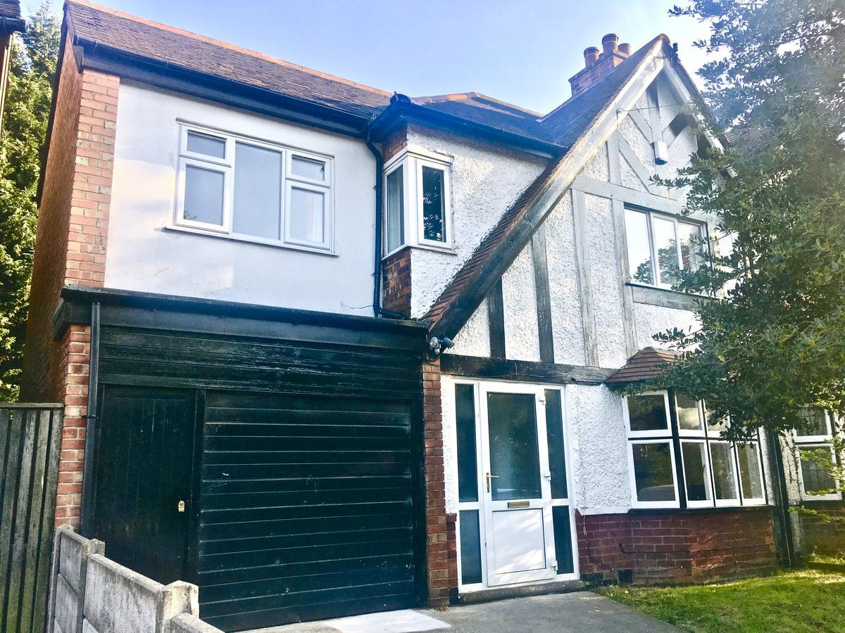 ノッティンガム Perry Road, Beautiful Large House Available For Guests And Contractors Parking Wifiヴィラ エクステリア 写真